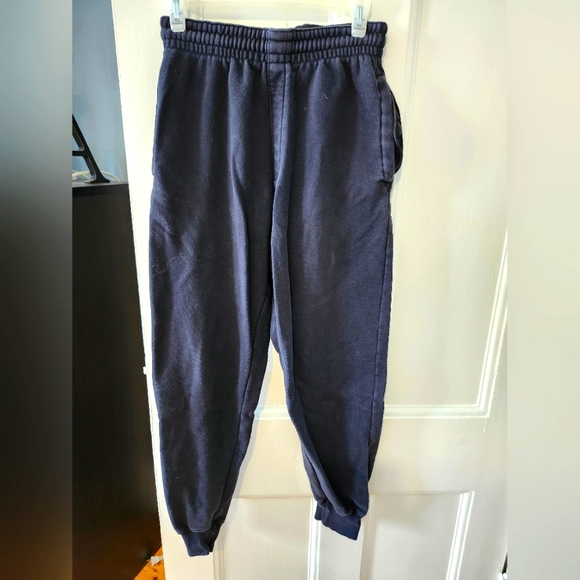 Medium Mens Champs Black Sweatpants cuffed legs with zipper pocket - Picture 1 of 4
